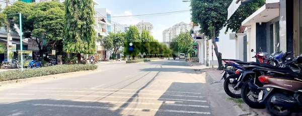 Vị trí nằm ở Phước Bình, Hồ Chí Minh bán nhà bán ngay với giá rẻ từ 11.9 tỷ diện tích rộng 84m2 trong căn này thì có 4 PN hỗ trợ mọi thủ tục miễn phí-03
