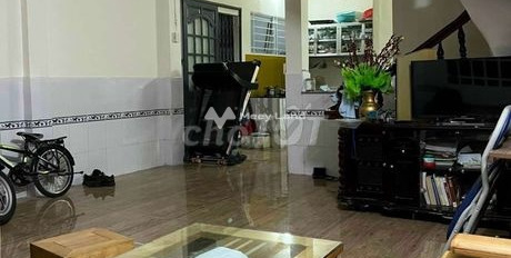 Có diện tích rộng 50m2 bán nhà vị trí thích hợp Thủ Đức, Hồ Chí Minh hướng Tây Nam trong nhà nhìn chung gồm có 2 PN 2 WC hỗ trợ mọi thủ tục miễn phí-02