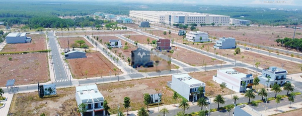 Có diện tích chính 300m2 bán nhà vị trí thuận lợi ở Đại Lộ Phú Hưng, Đồng Xoài căn này bao gồm 4 PN hãy nhấc máy gọi ngay-03