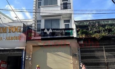 Vị trí mặt tiền ngay ở Quận 1, Hồ Chí Minh cho thuê nhà giá thuê quy định chỉ 30 triệu/tháng, trong căn này thì gồm 4 phòng ngủ, 3 WC-02