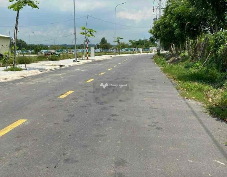 Bán mảnh đất, giá bán siêu ưu đãi từ 800 triệu diện tích 120m2-01