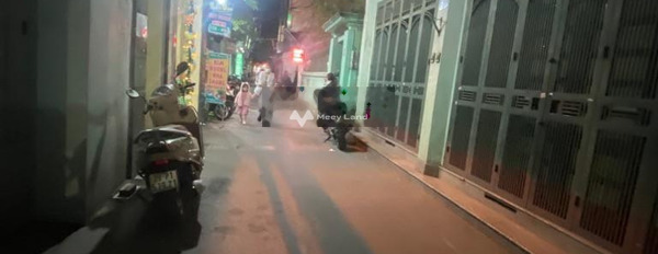 Bán lô đất tại đường Cầu Giấy, Hà Nội. Diện tích 63m2-03