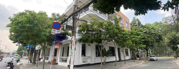 Cho thuê nhà tọa lạc ngay tại Bình Trị Đông, Bình Tân, thuê ngay với giá cực kì tốt chỉ 60 triệu/tháng với diện tích rộng 240m2-02