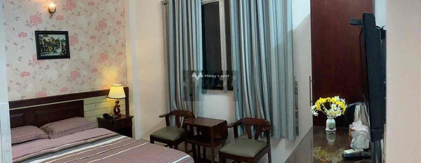 Cho thuê chung cư mặt tiền nằm ngay ở Phạm Ngũ Lão, Hồ Chí Minh, tổng quan ở trong căn hộ gồm 1 PN, 1 WC gặp để trao đổi-03