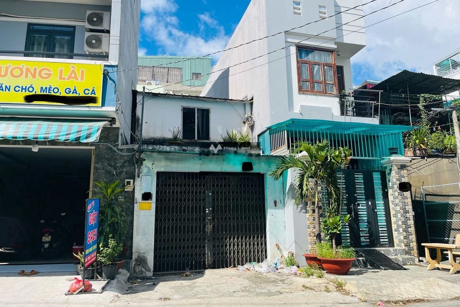 Nhà có tổng 2 phòng ngủ bán nhà bán ngay với giá thương lượng chỉ 7.4 tỷ diện tích 80m2 tọa lạc trên Lê Văn Phan, Phú Thọ Hòa-01