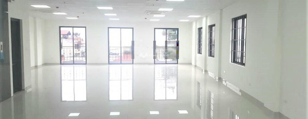 Vị trí thuận lợi tọa lạc trên Láng Hạ, Hà Nội cho thuê sàn văn phòng có diện tích chung 150m2-02