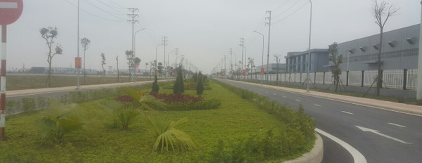 Đắc địa, khu công nghiệp Đồng Văn, lô góc 1,6ha mặt đường tỉnh lộ rộng 60m và 45m-02