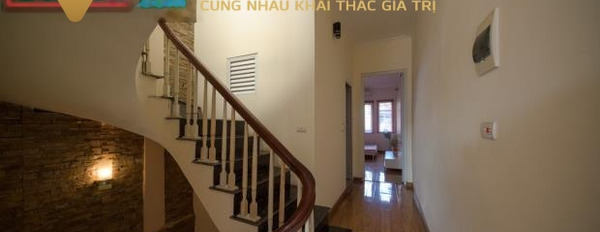 Cần bán nhà mặt phố Lê Hồng Phong, Ba Đình 52m2, 4 tầng, 16 tỷ-02