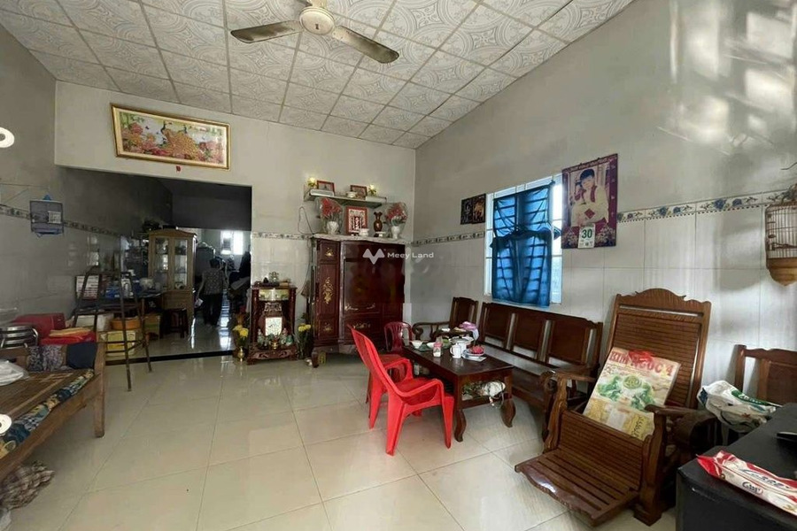 Trong nhà này 2 PN, bán nhà ở có diện tích 40m2 bán ngay với giá siêu khủng 450 triệu vị trí đặt ngay tại Phạm Văn Hai, Hồ Chí Minh-01
