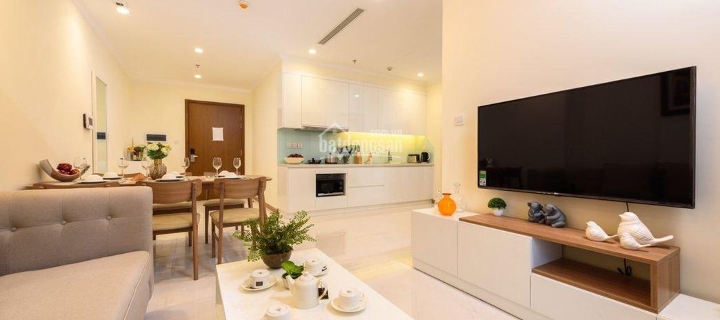Tổng quan căn này gồm 2 PN, cho thuê căn hộ vị trí mặt tiền nằm trên Phạm Văn Chiêu, Phường 14, 2 WC vị trí siêu đẹp