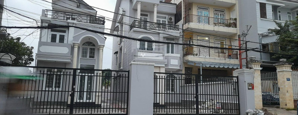 Bán nhà vị trí đẹp tọa lạc ngay trên Linh Trung, Hồ Chí Minh bán ngay với giá hấp dẫn từ 60 tỷ diện tích 923.5m2 căn nhà gồm tổng cộng 13 PN-03