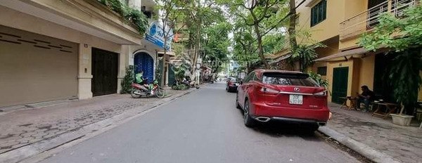 Vị trí mặt tiền ngay trên Quảng An, Hà Nội bán nhà bán ngay với giá hữu nghị chỉ 20.8 tỷ căn này có tổng 7 PN 7 WC-03