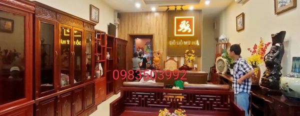 Cần thanh lý luôn bán nhà có diện tích 55m2 bán ngay với giá phải chăng 8.35 tỷ vị trí nằm ngay Xa La, Hà Đông liên hệ chính chủ.-03