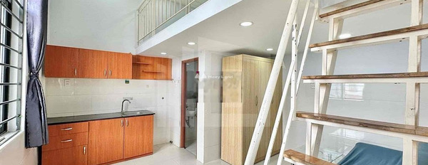 Căn phòng có nội thất tiện nghi Nội thất đầy đủ cho thuê phòng trọ Phú Thọ Hòa, Tân Phú hẻm rộng-02