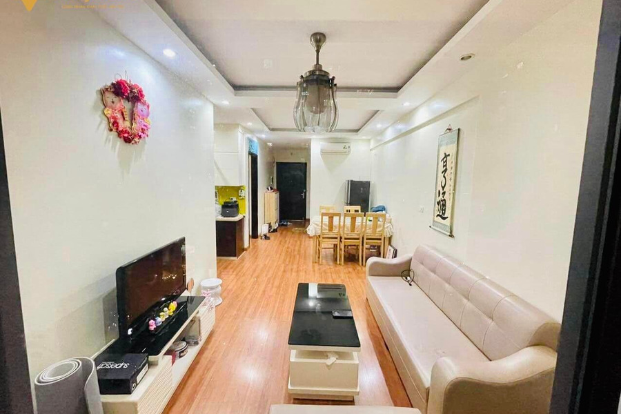 Cần bán gấp căn hộ chung cư Green Star Thành Phố Giao Lưu, 69m2, tặng nội thất xịn-01