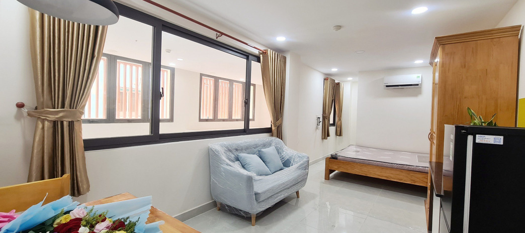 Cho thuê phòng mới xây tại Nguyễn Văn Đậu, Bình Thạnh. Diện tích 25m2, giá 5,8 triệu/tháng