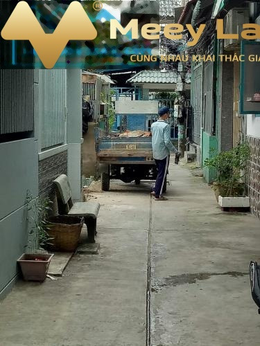 Giá 5.5 triệu/tháng, cho thuê nhà có diện tích rộng 80 m2 mặt tiền nằm tại Đường Bến Phú Định, Hồ Chí Minh có chỗ để xe-01