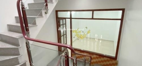 Đường nhựa rộng 6 mét vị trí đặt tọa lạc ở Tôn Đức Thắng, Trần Nguyên Hãn bán nhà bán ngay với giá chốt nhanh 4.5 tỷ trong căn này 3 phòng ngủ-03
