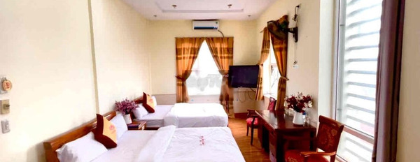 Chung cư 1 phòng ngủ, cho thuê căn hộ hướng Đông Nam vị trí mặt tiền tọa lạc trên Vinh, Nghệ An, tổng quan ở trong căn hộ có 1 PN, 1 WC giá siêu rẻ-03
