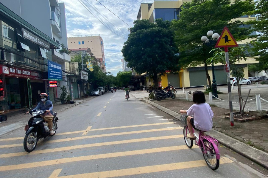 Lô góc, phân lô, đường thông ô tô, Nhuế Kim Chung Đông Anh giá nhỉnh 5 tỷ -01