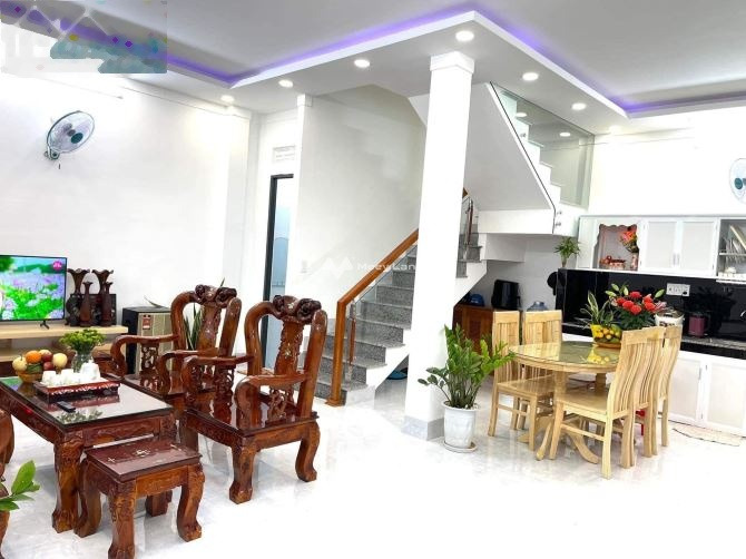 Nằm tại Nguyễn Văn Cừ, Buôn Ma Thuột bán nhà giá bán cực tốt từ 2.25 tỷ diện tích rộng 84m2 nhà bao gồm có 3 phòng ngủ khách có thiện chí liên hệ ngay-01