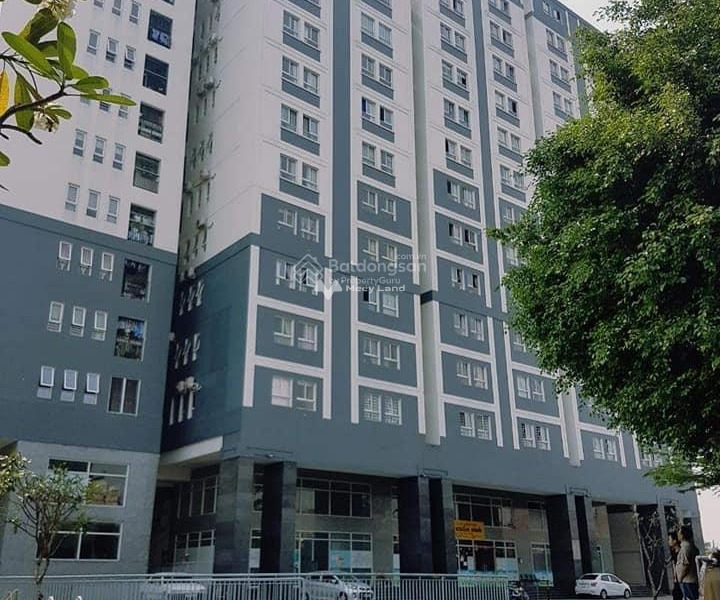 Trong căn hộ gồm có 2 PN, bán chung cư hướng Đông - Nam vị trí đặt vị trí ở Phố 59, Hồ Chí Minh, tổng quan trong ngôi căn hộ có 2 PN, 2 WC nhà bao mới-01