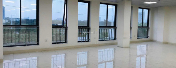 Có diện tích khoảng 120m2, cho thuê nhà ở vị trí thuận lợi nằm trên Nam Từ Liêm, Hà Nội, trong nhà có tổng 7 phòng ngủ, 6 WC thích hợp kinh doanh-02