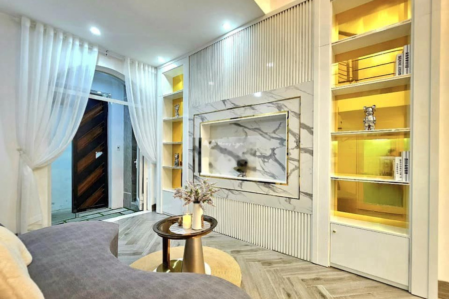 Nhà 5 phòng ngủ bán nhà ở diện tích 43m2 bán ngay với giá thương mại 3.65 tỷ vị trí mặt tiền tọa lạc ngay Hải Châu Ii, Đà Nẵng-01