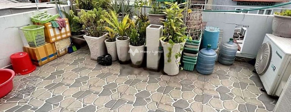 DT 40m2 bán nhà ở gần Tân Phú, Hồ Chí Minh ngôi nhà này có 3 PN còn chần chờ gì nữa. hãy nhấc máy gọi ngay-03