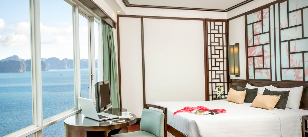 Bán gấp khách sạn 80 phòng gần biển Hòn Chồng, Nha Trang