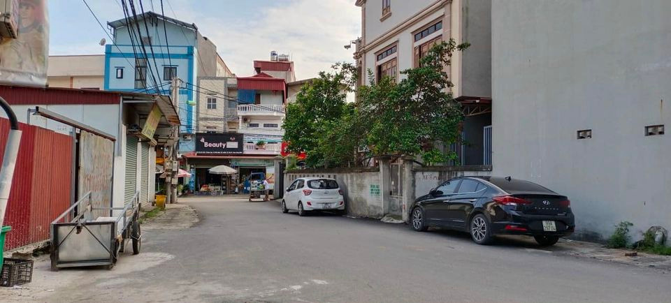 Bán kho bãi - nhà xưởng - khu công nghiệp huyện Gia Bình tỉnh Bắc Ninh giá 2.0 tỷ-0