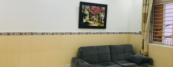 Cho thuê căn hộ cao cấp Phú Thọ, Quận 11, diện tích 62m2, 2 phòng ngủ, nội thất mới sơn đẹp-02