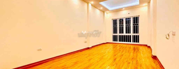 Diện tích gồm 45m2 bán nhà trong Vĩnh Tuy, Hai Bà Trưng trong căn này thì gồm 4 PN cám ơn quý khách đã đọc tin-02