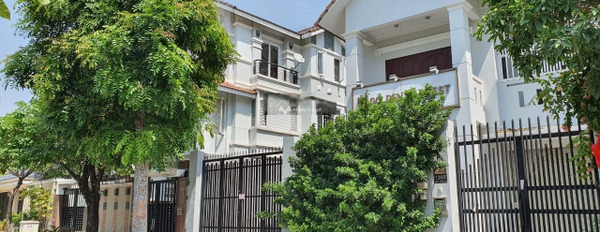 Vị trí đặt tại Cao Đức Lân, Hồ Chí Minh bán nhà trong nhà nhìn chung có 5 PN 5 WC-03