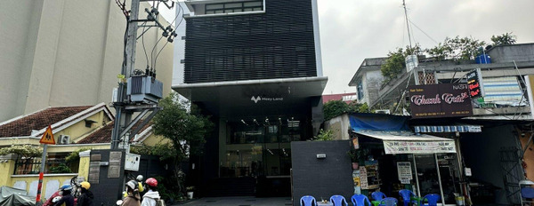 Có diện tích rộng 60m2 bán nhà vị trí tốt đặt nằm ngay Quận 5, Hồ Chí Minh trong nhà này gồm 12 PN 12 WC liên hệ chính chủ-02
