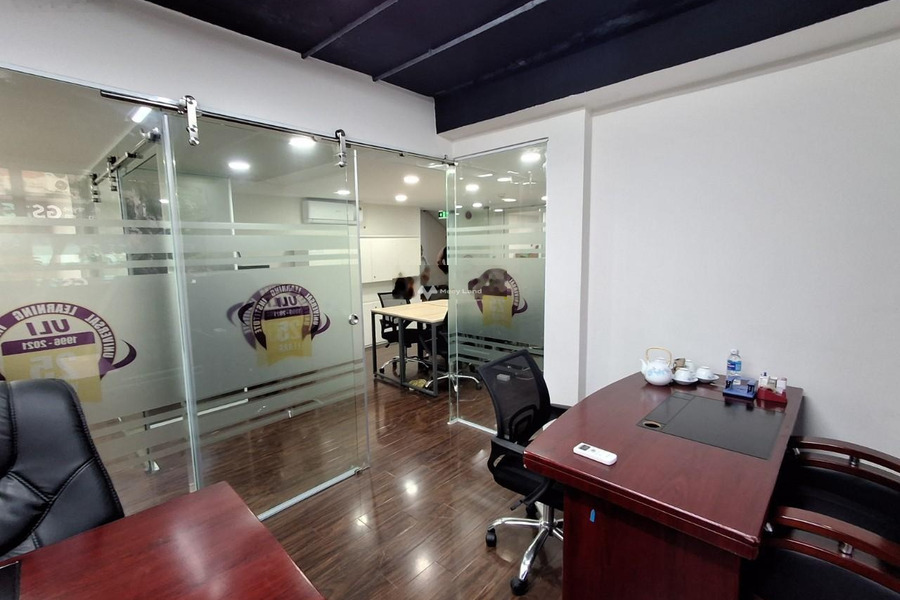 Cho thuê sàn văn phòng giá thuê gốc 24 triệu/tháng vị trí hấp dẫn ngay tại Trần Khánh Dư, Quận 1 với diện tích thực 60m2-01