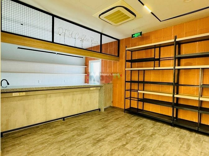 Cho thuê shophouse diện tích mặt tiền 900m2, mặt tiền tọa lạc tại Mai Chí Thọ, Hồ Chí Minh lh biết chi tiết-01