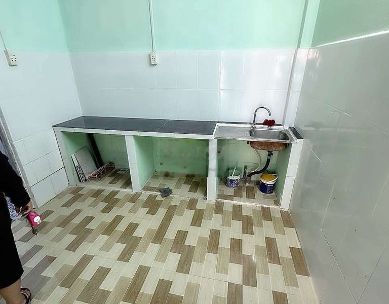 Cho thuê nhà đường Lê Văn Quới 4×10 trệt 1 gác 2pn 1wc hẻm 4m -01