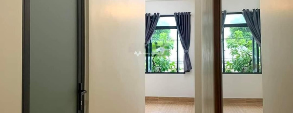 Diện tích rộng 72m2 bán nhà vị trí đặt tọa lạc tại Tô Ký, Hồ Chí Minh hướng Tây - Bắc tổng quan căn này gồm 3 phòng ngủ 2 WC giá tốt nhất-02