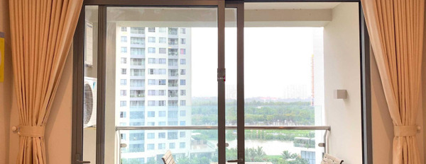 Cho thuê chung cư gần Quận 2, Hồ Chí Minh, trong căn hộ có tổng cộng 1 PN, 1 WC nội thất hiện đại-03