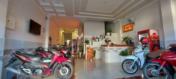 Vị trí đẹp ở Bình Tân, Hồ Chí Minh cần bán Khách sạn toàn bộ khu vực có diện tích 114m2, tổng quan có 15 phòng ngủ giá cực mềm-01