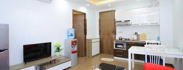 Căn hộ 1 ngủ cho thuê 55m2 có ban công tại Linh Lang, gần Lotte 0988 252 *** -03