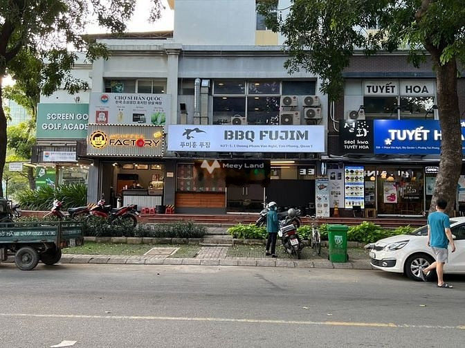 Cho thuê shophouse gần Phạm Văn Nghị, Tân Phong vui lòng liên hệ để xem trực tiếp-01