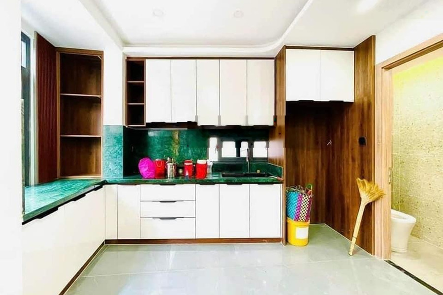 Giảm sâu bán gấp nhà Đỗ Tấn Phong Phú Nhuận. 54m2. Sổ hồng riêng. Cho thuê 21triệu/tháng -01