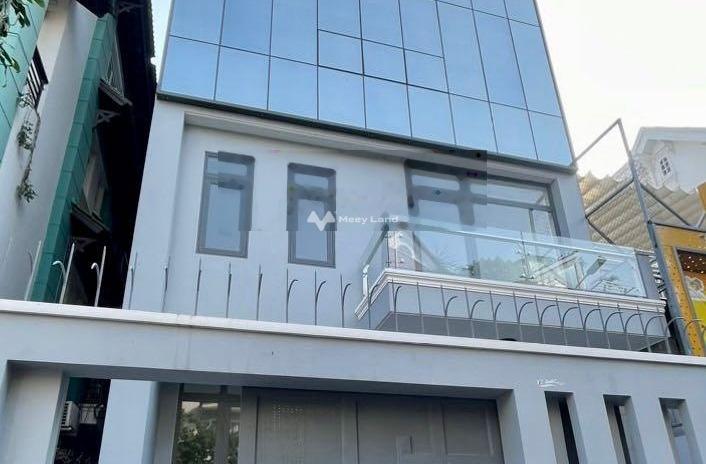Bán nhà bán ngay với giá hữu nghị 57 tỷ diện tích 144m2 vị trí đẹp tọa lạc trên Hoa Lan, Phú Nhuận