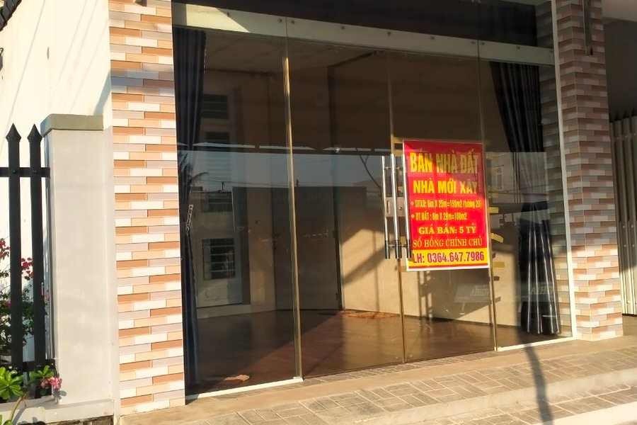 Cần bán nhà mặt tiền mới xây tại 237 đường Nguyễn Văn Linh, Long Thành Bắc, Tây Ninh-01