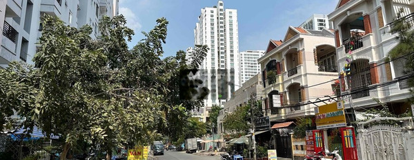 Ngay ở Phường 5, Hồ Chí Minh bán nhà bán ngay với giá đề cử chỉ 16.2 tỷ nhìn chung có tổng 4 phòng ngủ 5 WC-03