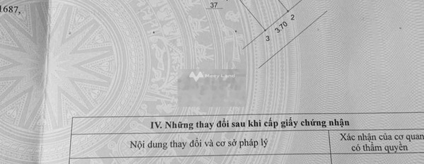 Mặt tiền nằm ngay Văn La, Hà Đông bán nhà giá bán chính chủ 8.4 tỷ có diện tích chung là 50m2 nhà gồm có 4 phòng ngủ lh xem trực tiếp-02