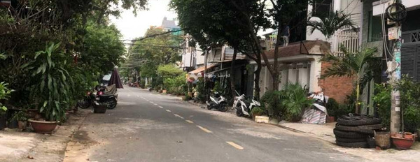 Bán nhà diện tích chuẩn 72m2 vị trí đẹp tọa lạc ở Nguyễn Văn Tố, Tân Phú giá bán chốt nhanh 9.2 tỷ nhà nhìn chung gồm có 2 phòng ngủ, 2 WC-02