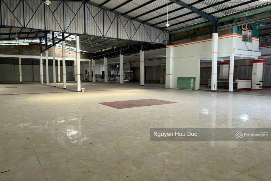 Bán nhà xưởng có nhà ở Quốc Lộ 13 (2.194m2 thổ 600m2 P Định Hoà, TP Thủ Dầu Một Bình Dương 30tr/m2 -01